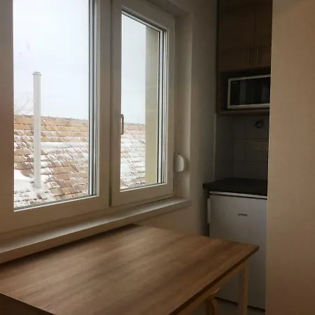 Toronyi Vendeghaz Гостевой дом *