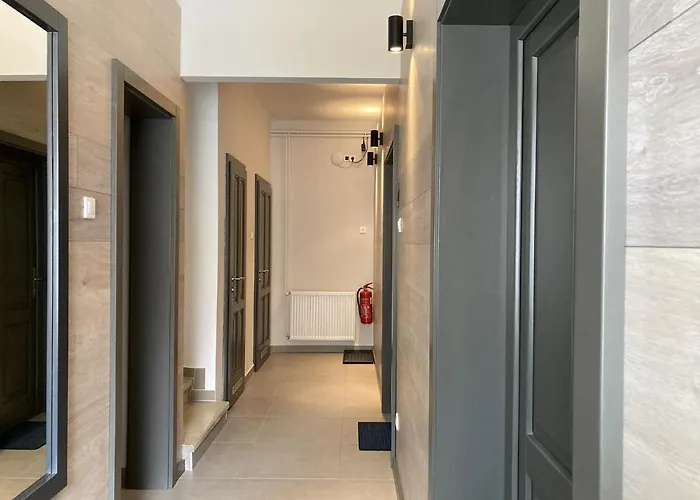 Toronyi Vendeghaz Torony